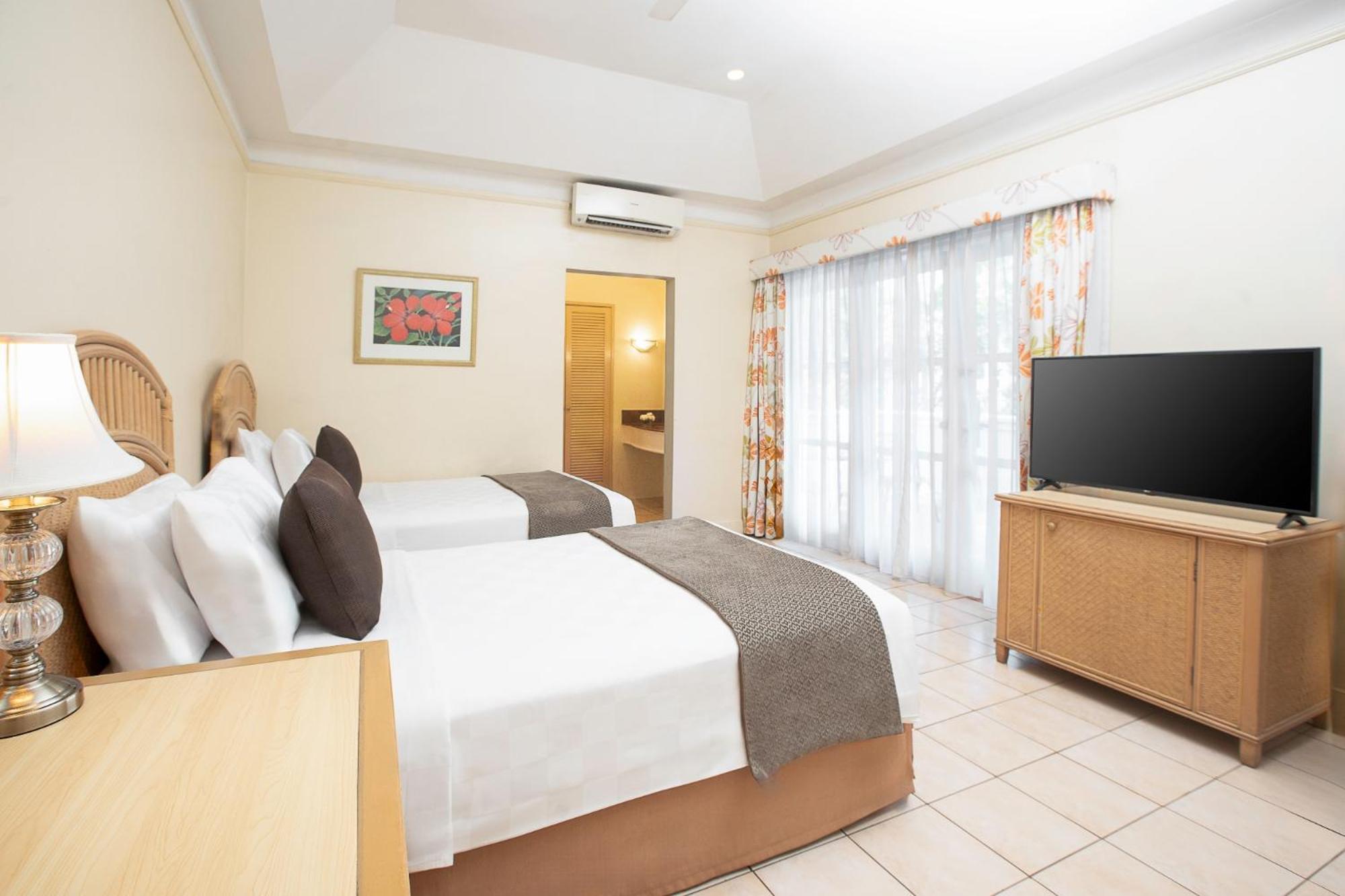 Aryaduta Lippo Village Tangerang Exterior foto